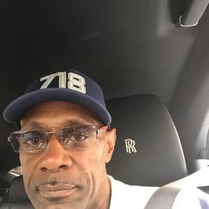 Meet your Posher, Hakeem